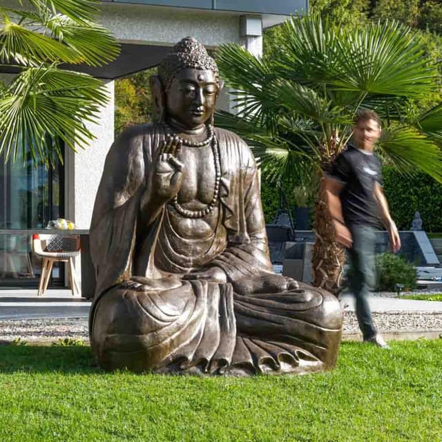 Buda Gigante
